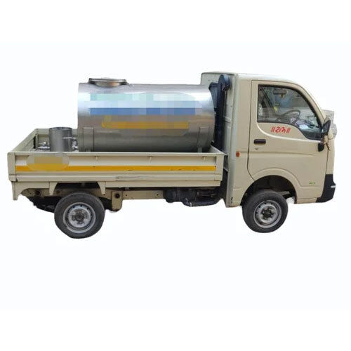 Road Milk Tanker - Stainless Steel, Silver Color | Good Quality Milk Storage Solution