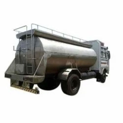 2000 L Milk Tanker