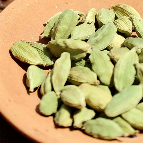 Green Cardamom - Grade: Food Grade