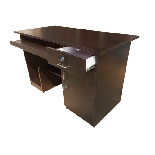 Laminated Office Table
