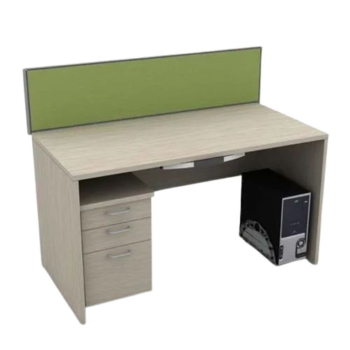 5 Feet Engineered Wood Office Table