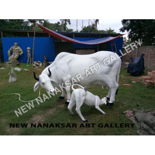 Fiber Glass Statue Of Cow