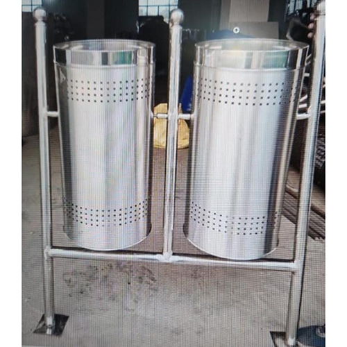 SS Dustbin With Stand