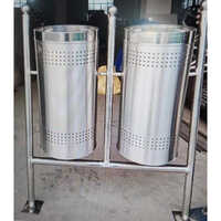 SS Dustbin With Stand