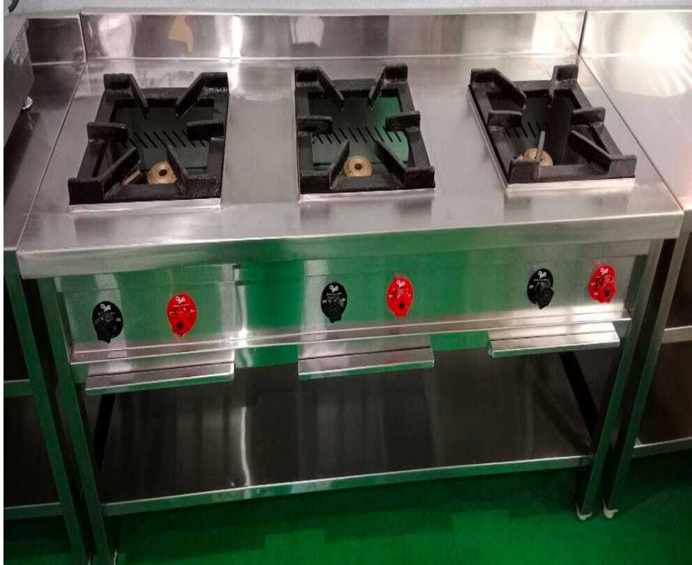 Restaurant Set Up