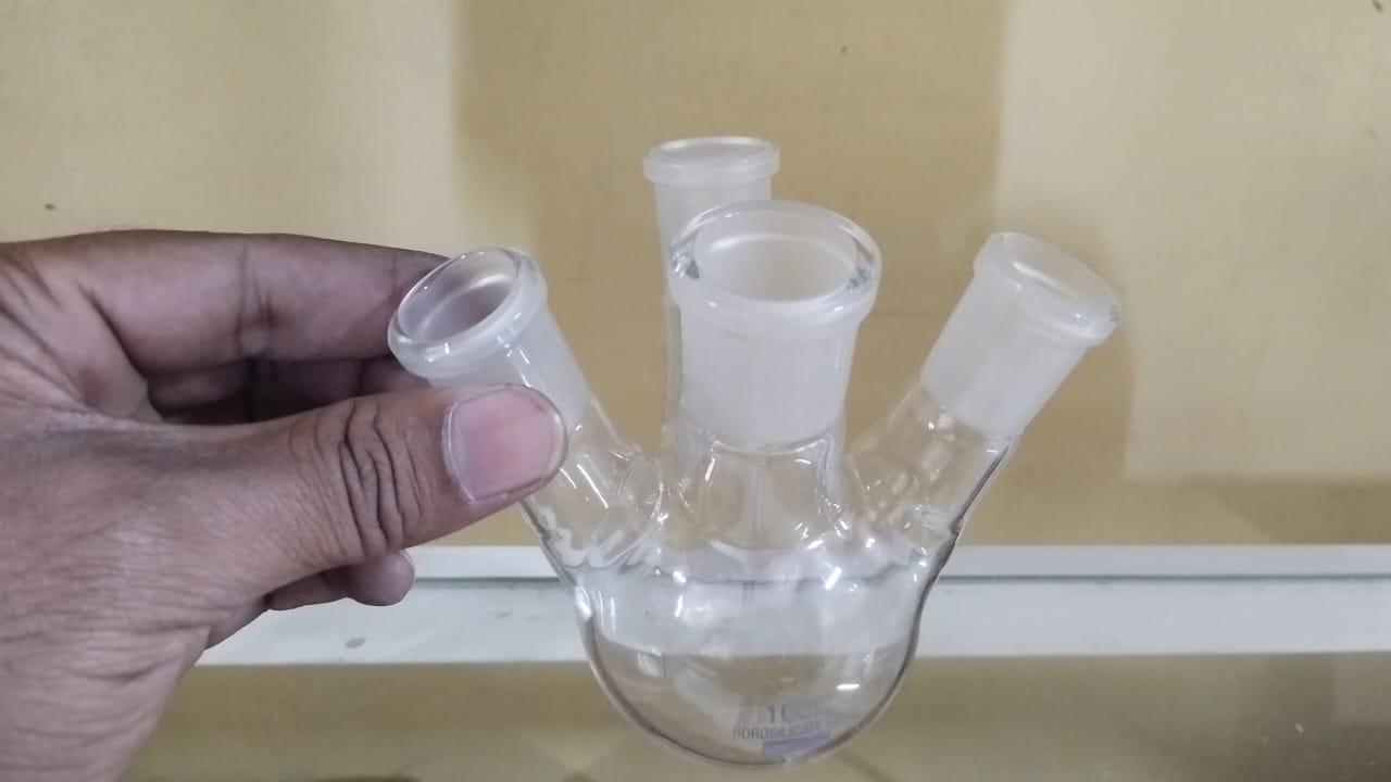 4 neck Round Bottom Flask