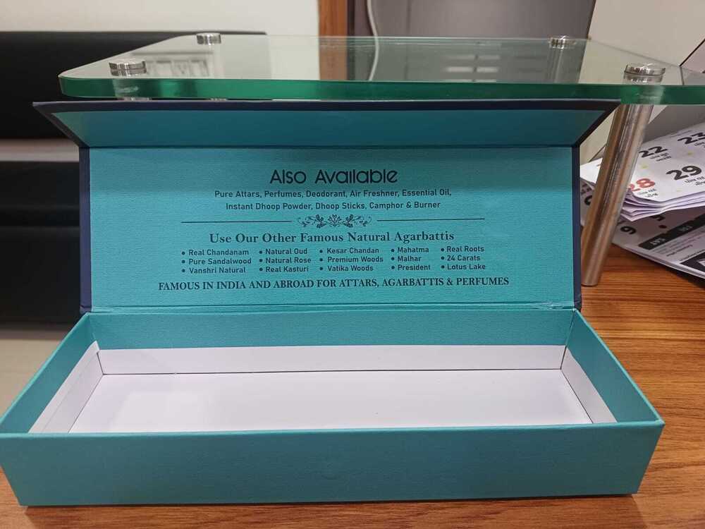 Luxury Rigid Boxes - Premium Cardboard Material, Customizable Dimensions , Elegant Design With Soft Interiors And Secure Closures