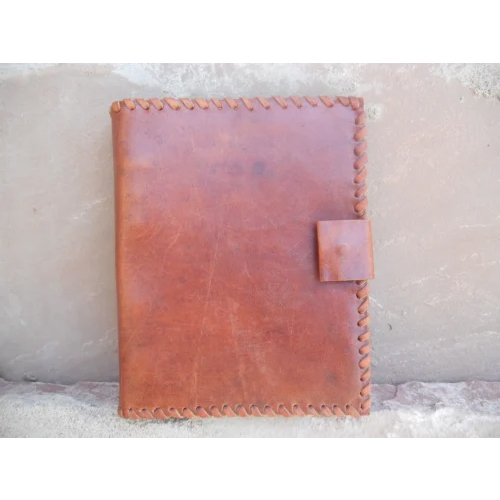 Executive Leather Folder - Color: Brown