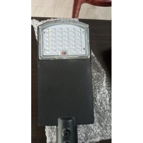 12 Watt Solar Street Light - Material: Metal