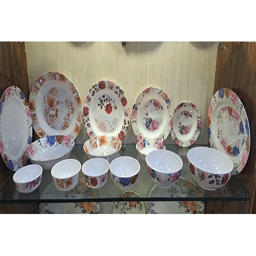 Flower Print Dinner Set - Ceramic Type: Melamine