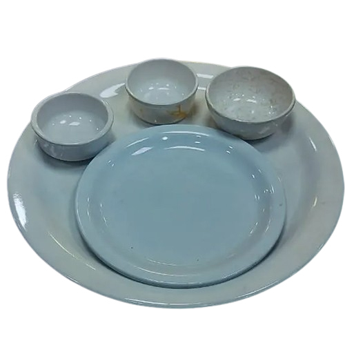 Melamine Designer Crockery - High-Quality Ceramic, Various Sizes Available, Multiple Color Options, Polished Surface Finish, Modern Design