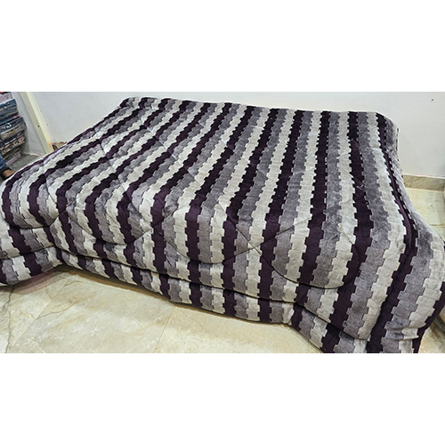 Bedroom Wave Double Quilt - 100% Polyester Material, Full Size, Stylish Printed Pattern | Cozy Cotton Filling, Durable Stitching Techniques