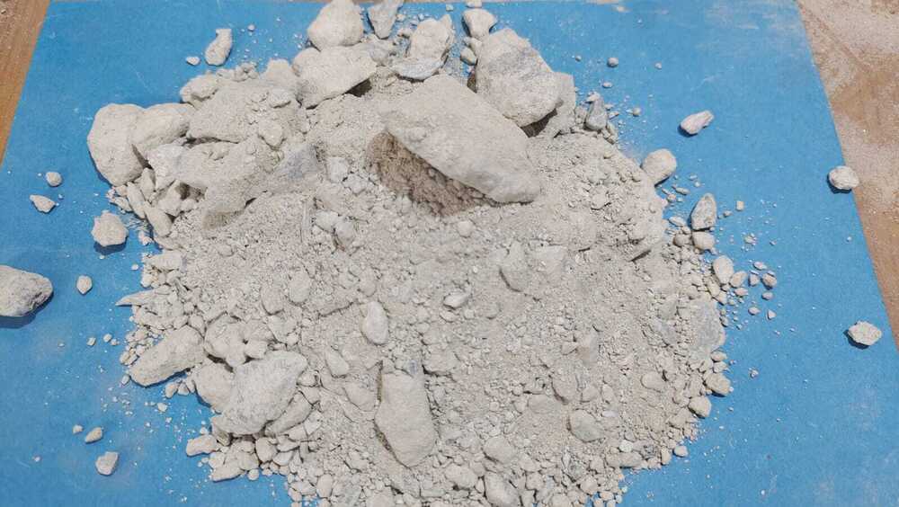 Talc Saw Ddt Raw Crushed - Application: Construction And Industrial