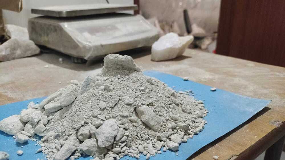 Talc Saw Ddt Raw Crushed - Application: Construction And Industrial