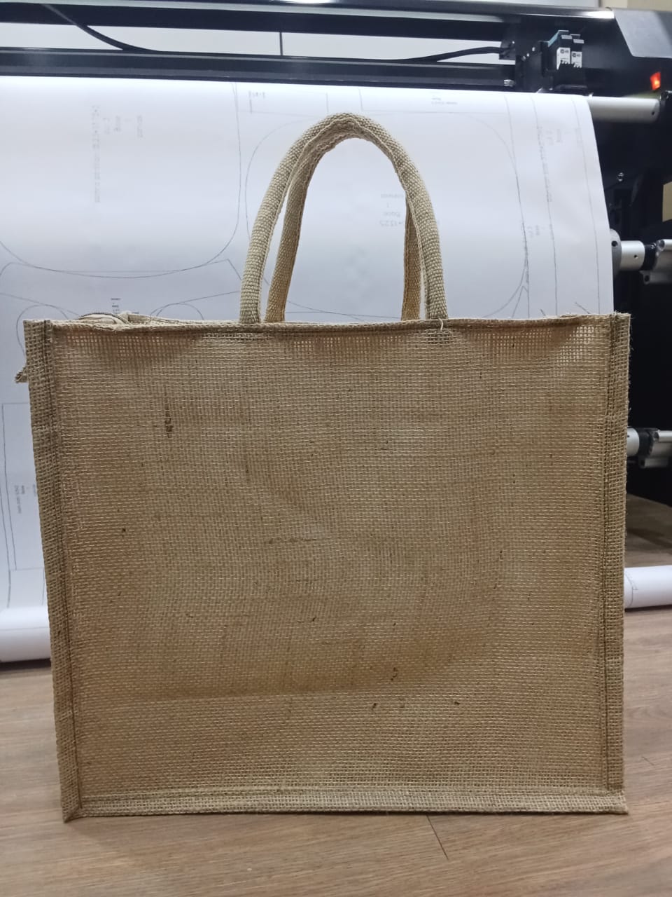 Jute Handbag - Color: Brown