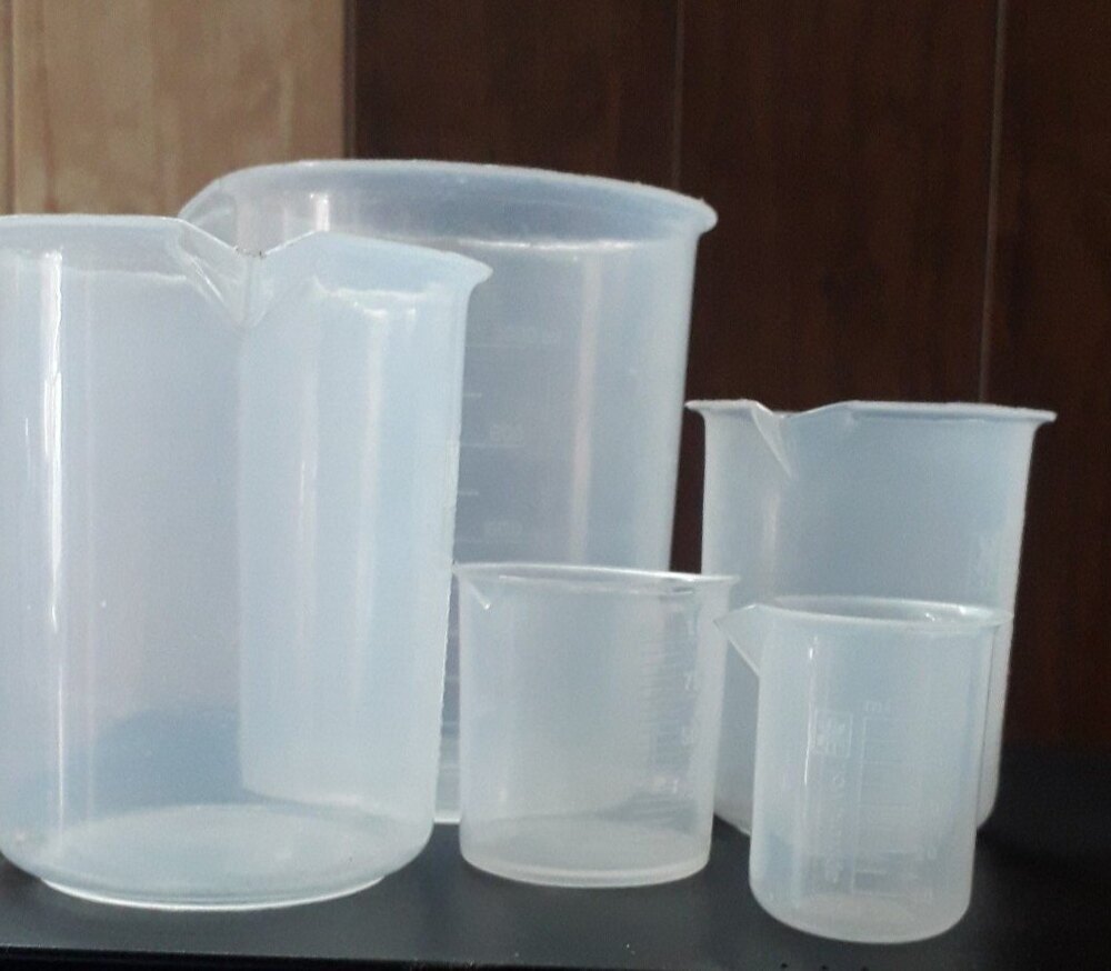 Plastic Beakers