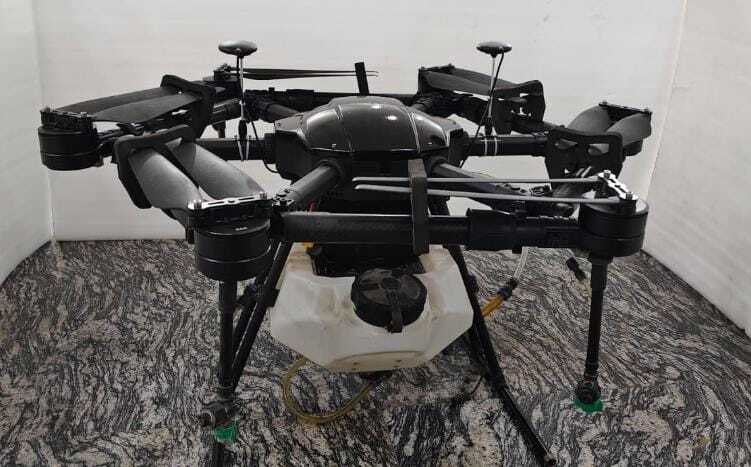 16 Litre Agricultural Drone - Application: Outdoor