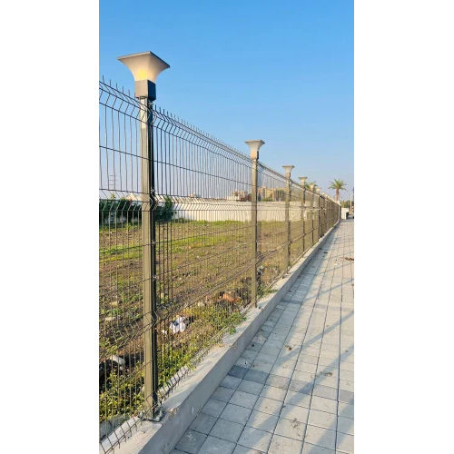 Bw Architectural 3D V Bend Panel Fence - Color: Silver