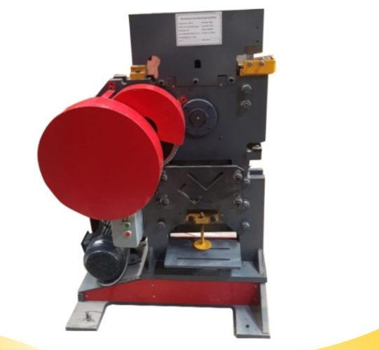 PUNCHING AND ANGLE CUTTING MACHINE