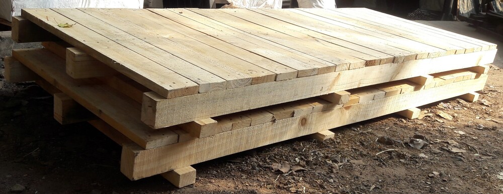 Heavy Duty Export Base Pallets - Color: Brown