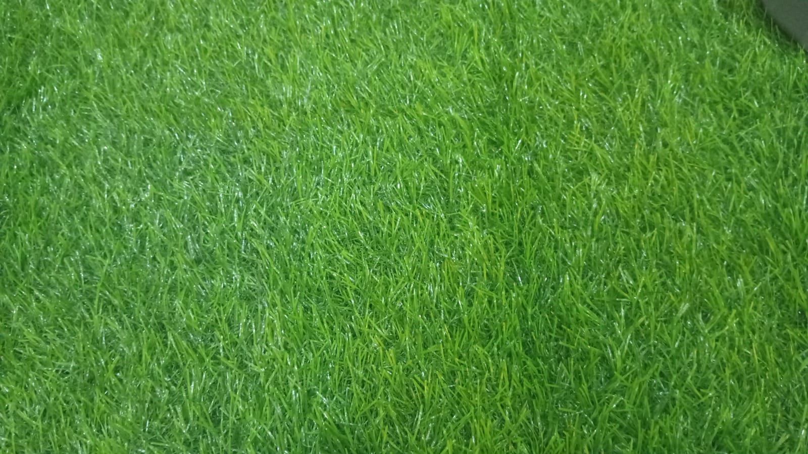 Artificial Green Grass Mat - Advantage: Easy To Clean