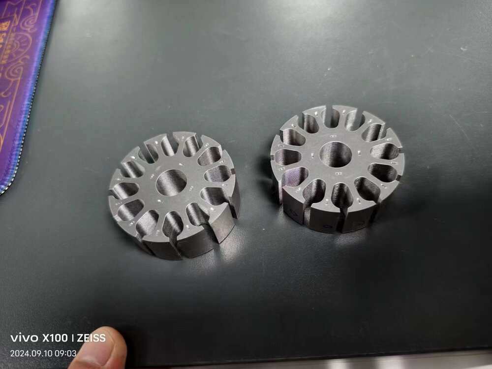 Custom Professional High Precision Terminal Aluminum Progressive Stamping Die Mold Maker - Application: Industrial
