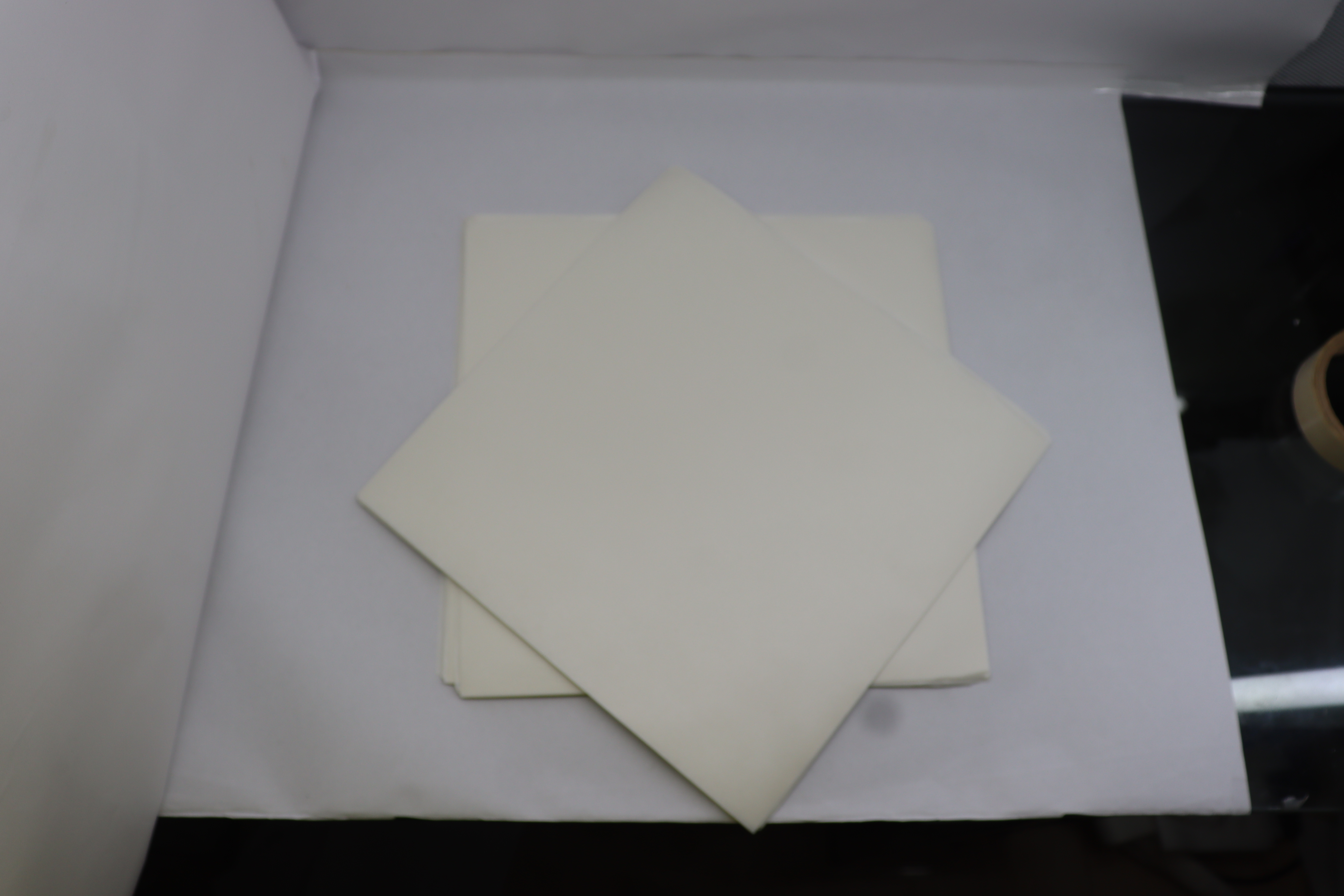 120 Gsm Uncoated Mg Kraft / Super Calendar Paper - Coating Material: Food Grade