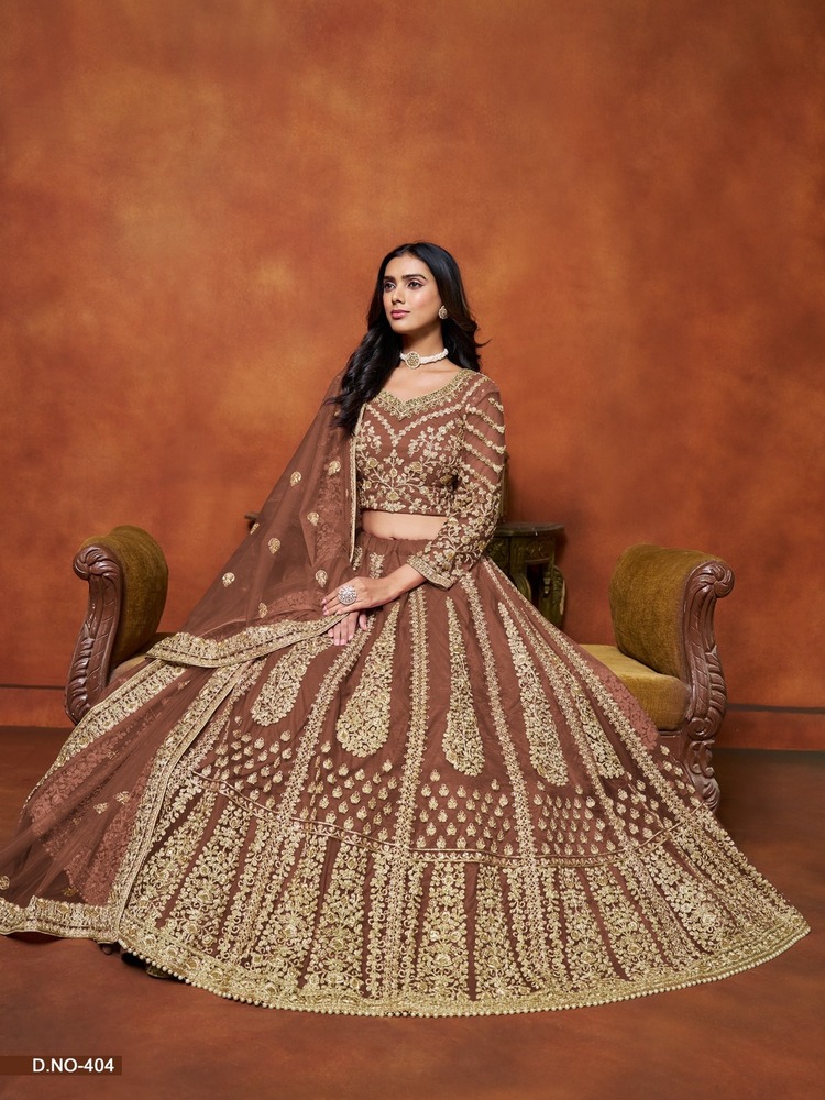 DESIGNER WEDDING WEAR LEHENGA