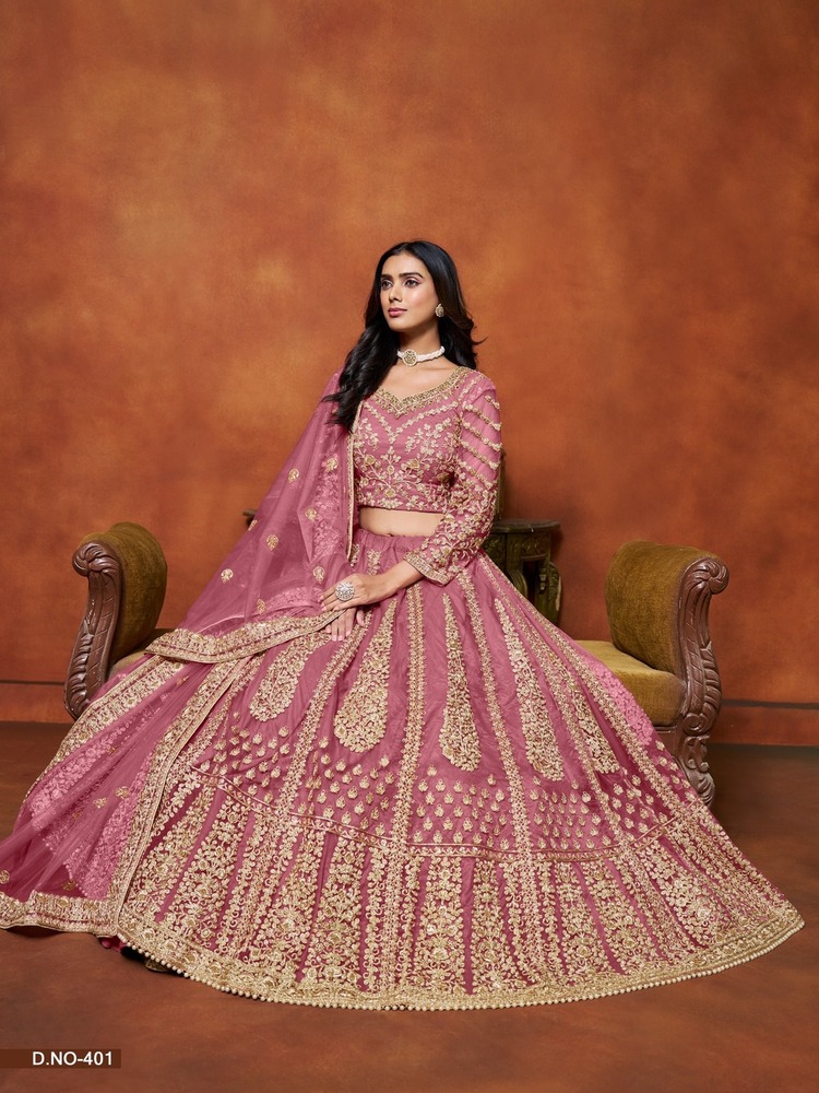 DESIGNER WEDDING WEAR LEHENGA