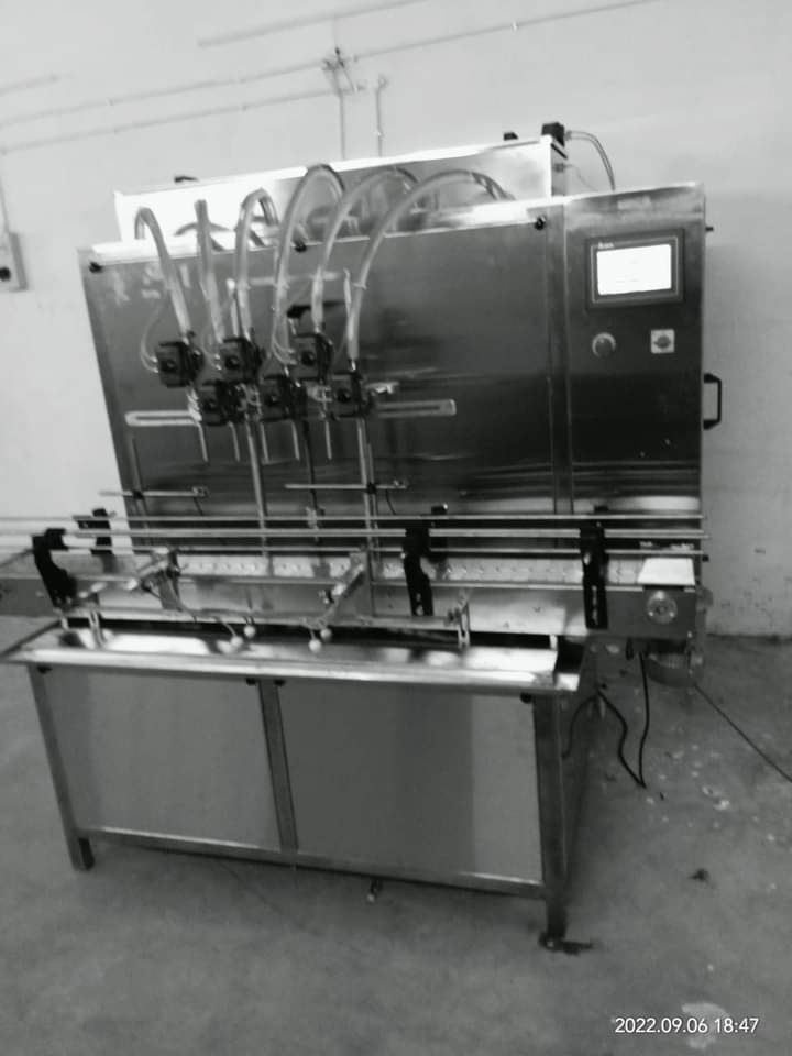 Automatic Four-head Milk Filling Machine - Food-grade Stainless Steel, 2,000mm X 1,000mm X 1,800mm | High Precision Filling, User-friendly Touchscreen Control, Eco-friendly Operation, Anti-drip Mechanism