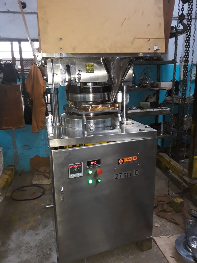 Double Rotary Tableting Machine - Color: Silver
