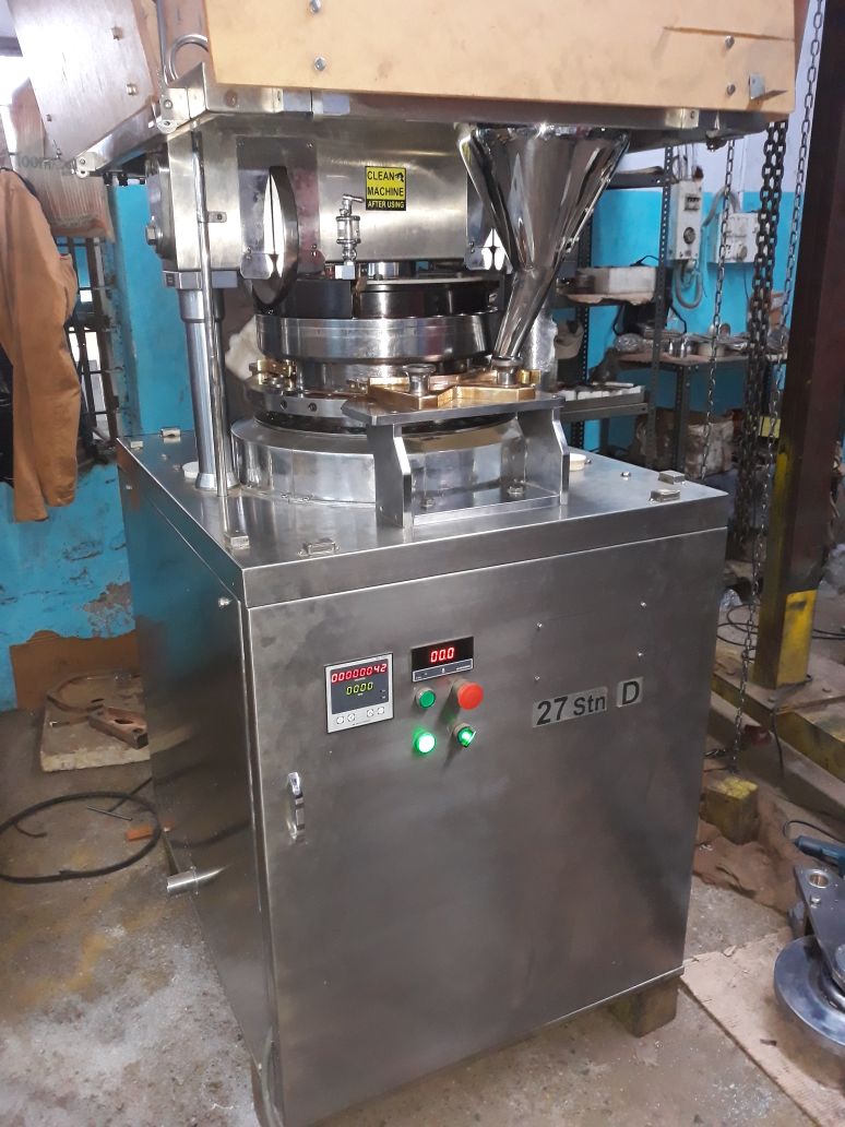 Double Rotary Tableting Machine