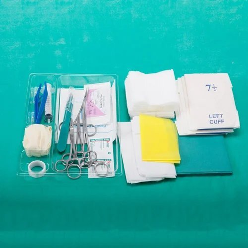 स्तरीय ड्रेसिंग सेट