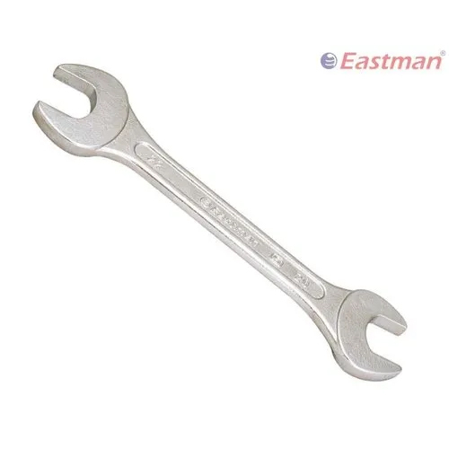 Chrome Plated Doe Jaw Spanner - Color: Silver