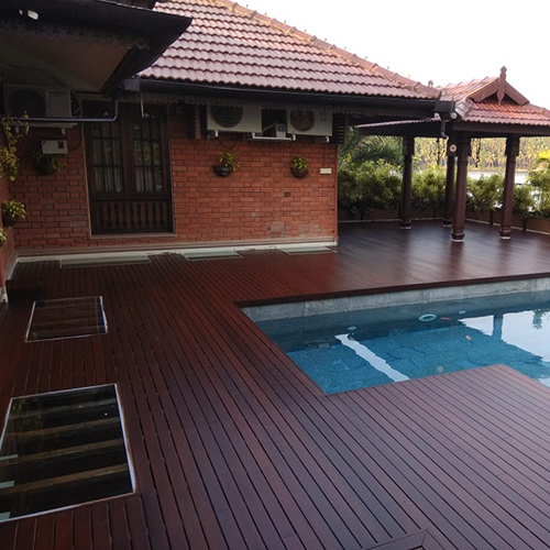 Modern Deck Floor