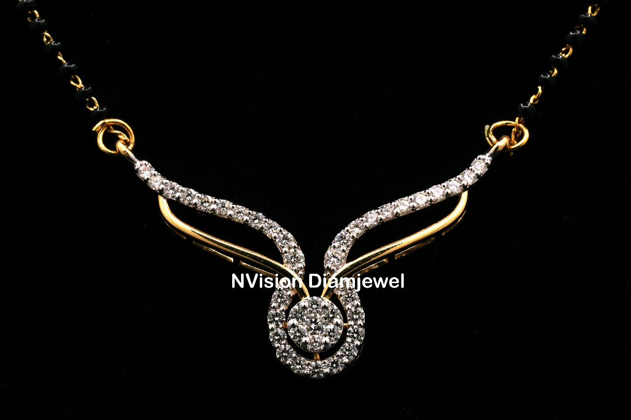 Natural Diamond Solitaire Setting Mangalsutra