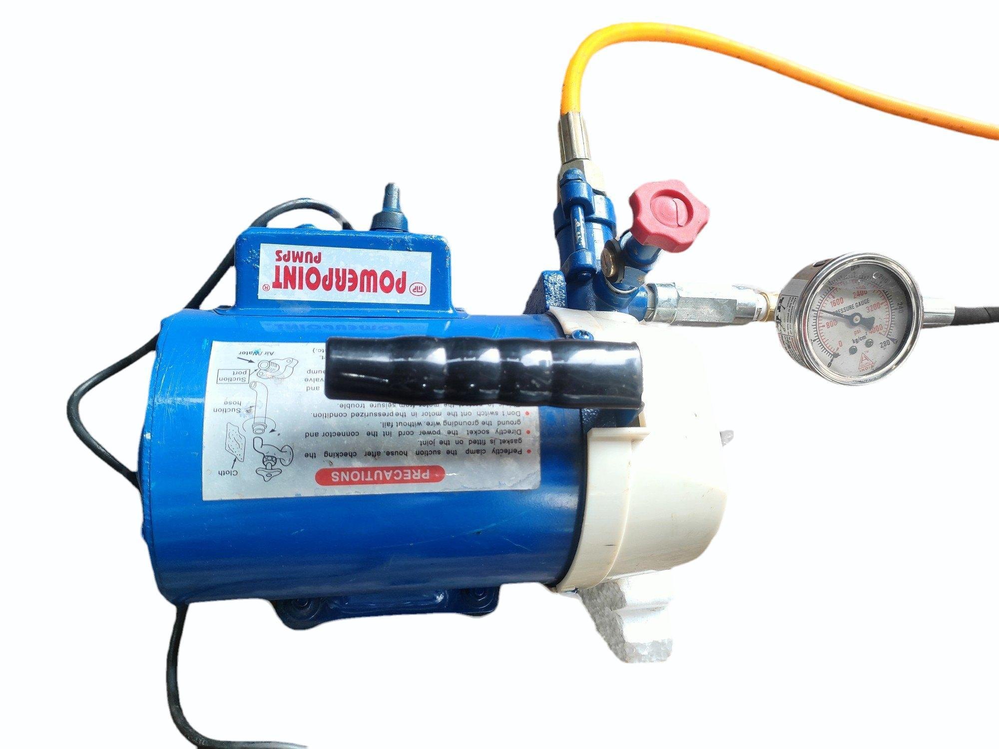 Mini Hydro Test Pump - Color: Blue