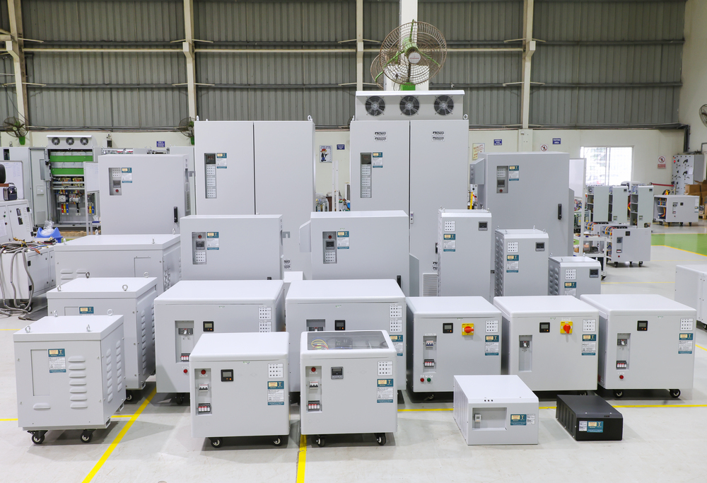 Nps Three Phase Static Voltage Stabilizer With Precision (Vrp) - Application: Power Supply