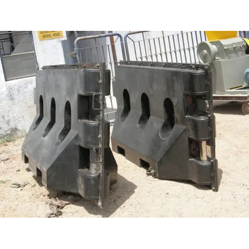 Road Barrier Mold - Color: Black