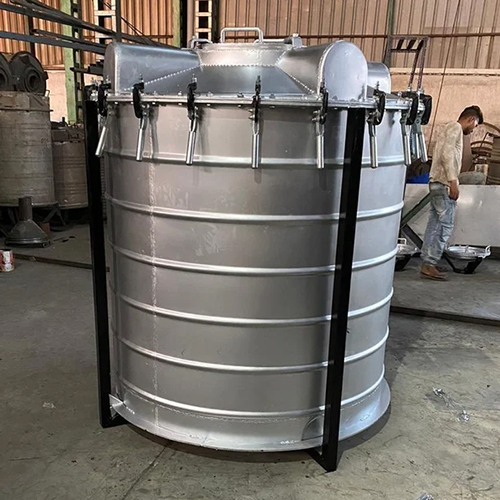 Water Tank Roto Molding - Size: Standard