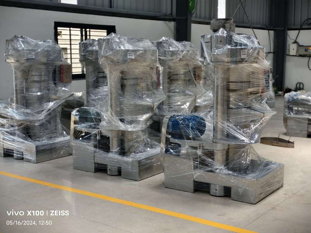 Chinnamon / Dalchini Cold Press Oil Machine