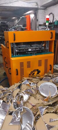 Corrugation Buffet Plate Making Machine - Mild Steel , 5.5ft X 4.4ft X 5.7ft , 5hp Motor With Plc Control , 200gsm To 1000gsm Raw Material Capacity
