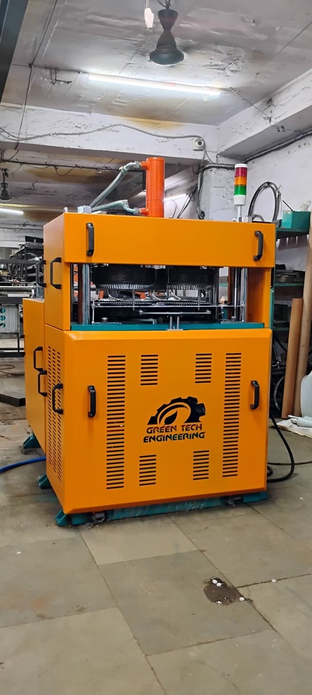 Corrugation Buffet Plate Making Machine - Mild Steel , 5.5ft X 4.4ft X 5.7ft , 5hp Motor With Plc Control , 200gsm To 1000gsm Raw Material Capacity