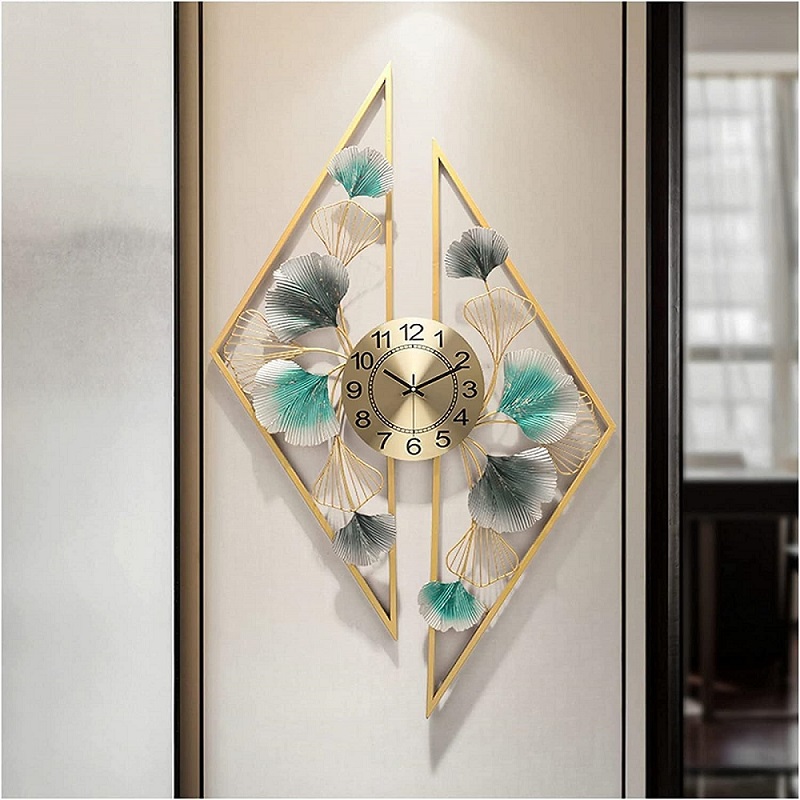 European Metal Wall Clock - Color: Multicolor