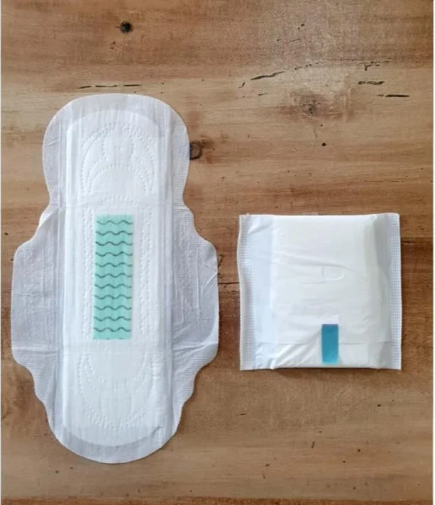 ANIION CHIP SANITARY NAPKIN TRIFOLD