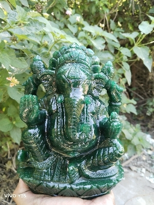 Green aventurine ganpati