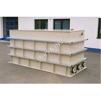 Polypropylene Tank - 250-500 Ltr Capacity, 5 Ft Height, White Finish | Industrial Application, Brand New Condition