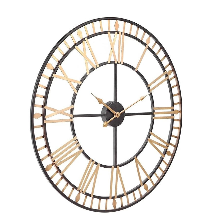 Roman Number Metal Wall Clock - Color: Black