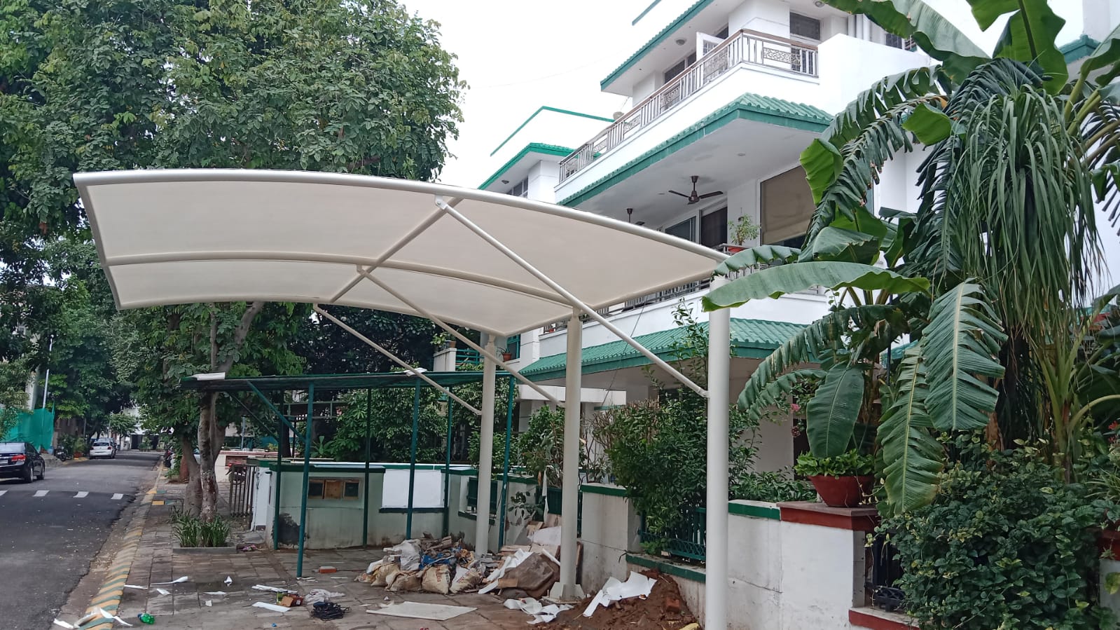 Inside Tensile Car Parking Structure - High-quality Steel Frame, Durable Pvc Roof Panels, Customizable Color, Long Lifespan, Solid Concrete Floor | Ideal For Villas, Warehouses, Workshops, Hotels, Houses, Shops, Offices