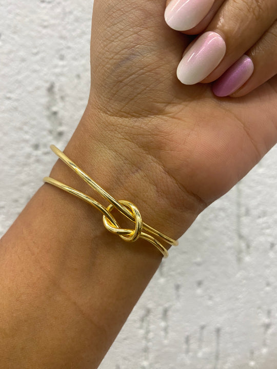 Adjustable Kada | Size: 2mm | 1pc | K103 - Material: Mixed Metals, Color: Golden, Silver, Mehendi, Rose Gold, Designed For Versatile Wear And Style